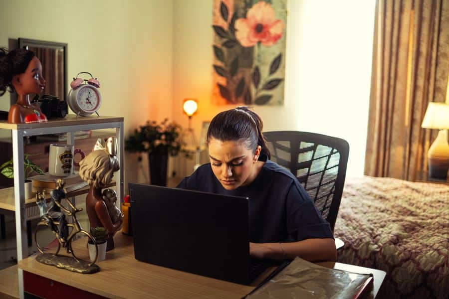 br 75 26 0543 interna Imagen de Como se vestir para home office: conforto, estilo e dicas práticas